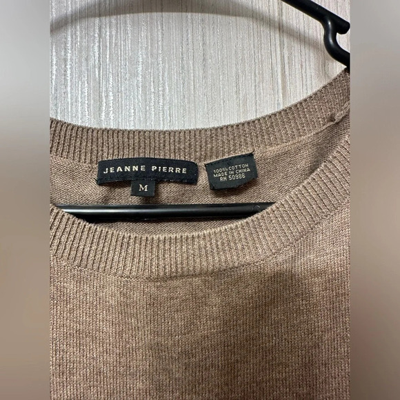 JEANNE PIERRE  Women's M Boat Neck Sweater Top , 2 Front Pockets - Picture 2 of 5